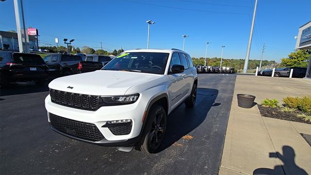 2025 Jeep Grand Cherokee GRAND CHEROKEE LIMITED 4X4 2025 Jeep Grand Cherokee GRAND CHEROKEE LIMITED 4X4