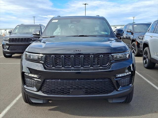 2025 Jeep Grand Cherokee GRAND CHEROKEE LIMITED 4X4 2025 Jeep Grand Cherokee GRAND CHEROKEE LIMITED 4X4