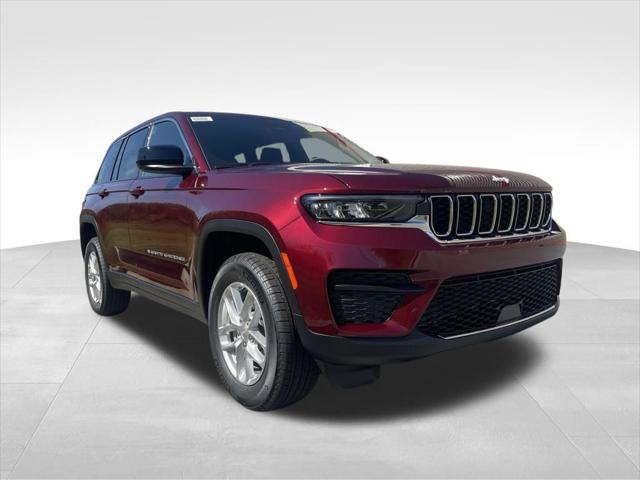 2025 Jeep Grand Cherokee GRAND CHEROKEE LAREDO X 4X2