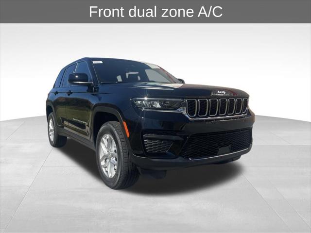 2025 Jeep Grand Cherokee GRAND CHEROKEE LAREDO X 4X4 2025 Jeep Grand Cherokee GRAND CHEROKEE LAREDO X 4X4