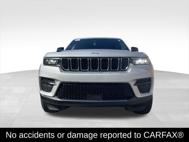 2025 Jeep Grand Cherokee GRAND CHEROKEE LAREDO X 4X4