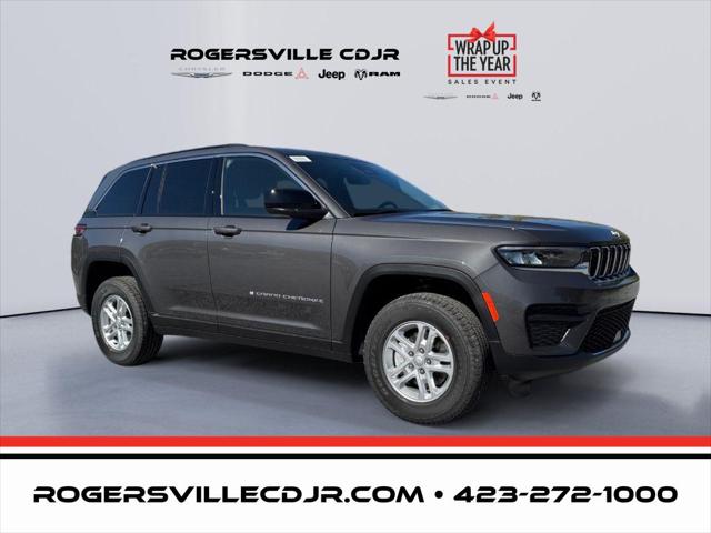 2025 Jeep Grand Cherokee GRAND CHEROKEE LAREDO X 4X4