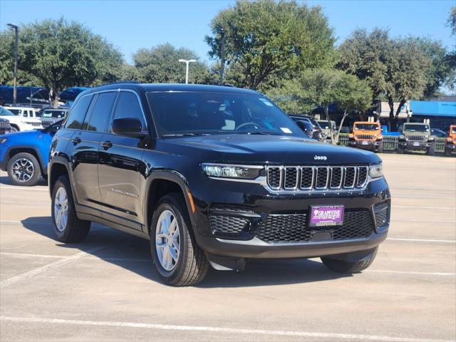 2025 Jeep Grand Cherokee GRAND CHEROKEE LAREDO X 4X2