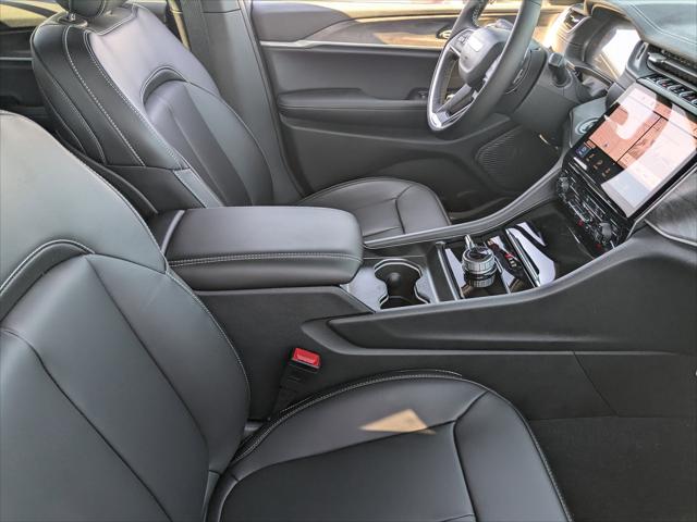 2025 Jeep Grand Cherokee Limited 4x4