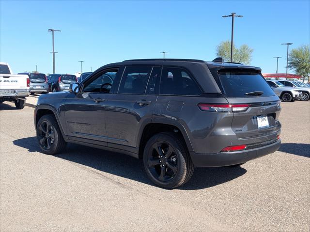 2025 Jeep Grand Cherokee GRAND CHEROKEE LIMITED 4X4 2025 Jeep Grand Cherokee GRAND CHEROKEE LIMITED 4X4