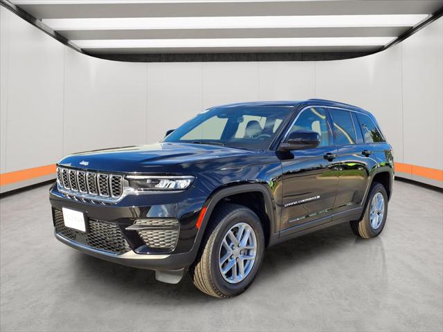 2025 Jeep Grand Cherokee GRAND CHEROKEE LAREDO X 4X2