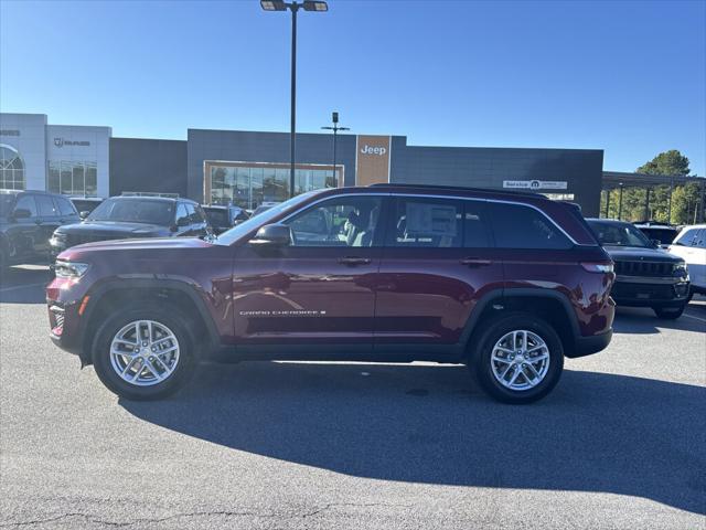 2025 Jeep Grand Cherokee GRAND CHEROKEE LAREDO X 4X2