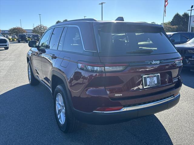 2025 Jeep Grand Cherokee GRAND CHEROKEE LAREDO X 4X2