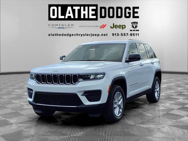 2025 Jeep Grand Cherokee GRAND CHEROKEE LAREDO X 4X4 2025 Jeep Grand Cherokee GRAND CHEROKEE LAREDO X 4X4