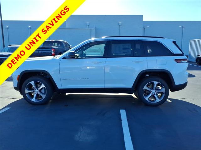 2025 Jeep Grand Cherokee GRAND CHEROKEE LIMITED 4X4