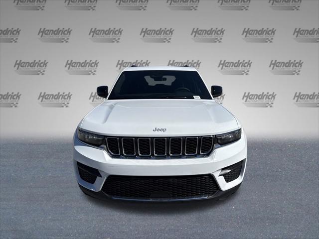 2025 Jeep Grand Cherokee GRAND CHEROKEE LAREDO X 4X2