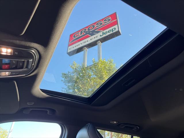 2025 Jeep Grand Cherokee GRAND CHEROKEE ALTITUDE X 4X4 2025 Jeep Grand Cherokee GRAND CHEROKEE ALTITUDE X 4X4