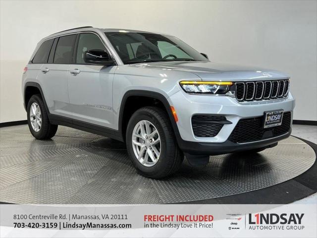 2025 Jeep Grand Cherokee GRAND CHEROKEE LAREDO X 4X4 2025 Jeep Grand Cherokee GRAND CHEROKEE LAREDO X 4X4