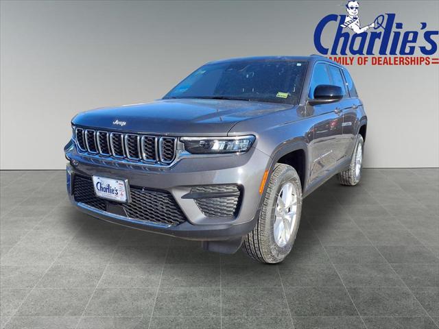 2025 Jeep Grand Cherokee GRAND CHEROKEE LAREDO X 4X4 2025 Jeep Grand Cherokee GRAND CHEROKEE LAREDO X 4X4