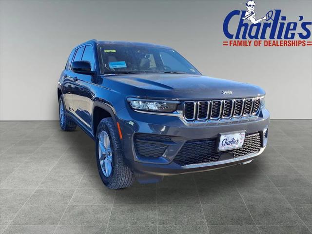 2025 Jeep Grand Cherokee GRAND CHEROKEE LAREDO X 4X4 2025 Jeep Grand Cherokee GRAND CHEROKEE LAREDO X 4X4