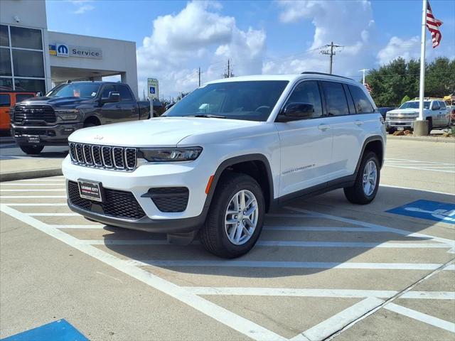 2025 Jeep Grand Cherokee GRAND CHEROKEE LAREDO X 4X2