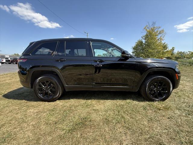 2024 Jeep Grand Cherokee Altitude X 4x4 2024 Jeep Grand Cherokee Altitude X 4x4