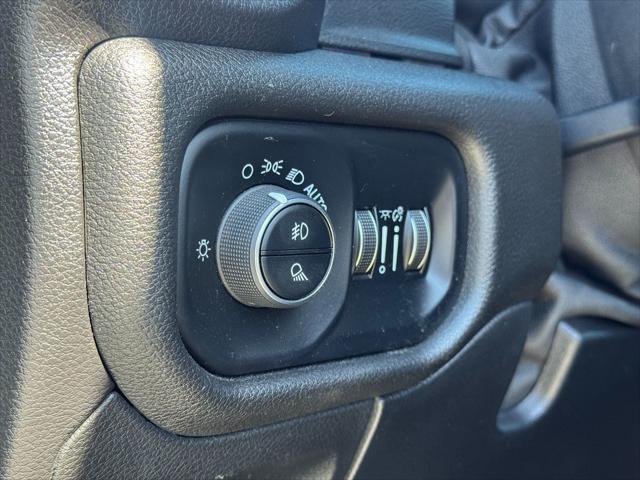 2019 Ram 1500 Big Horn/Lone Star Crew Cab 4x2 5'7" Box