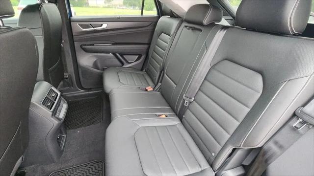 2026 Volkswagen Atlas Cross Sport SEL