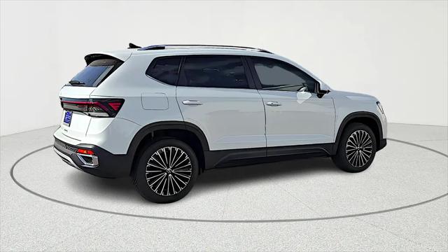 2026 Volkswagen Taos SE