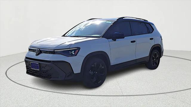 2026 Volkswagen Taos SE Black