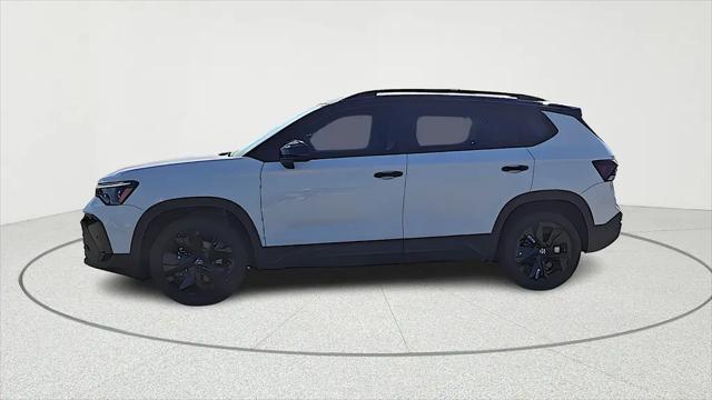 2026 Volkswagen Taos SE Black