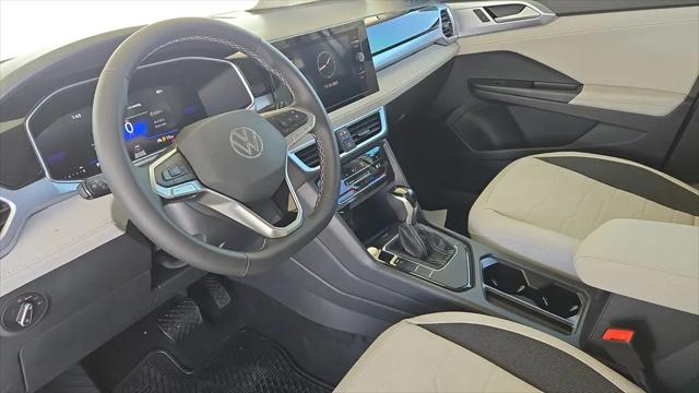 2026 Volkswagen Taos SE