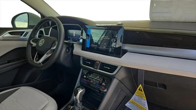 2026 Volkswagen Taos SE