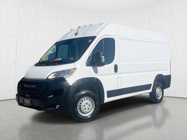 2025 RAM ProMaster 2500 Cargo Van Tradesman High Roof 136 WB w/Pass Seat