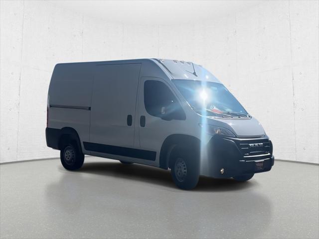 2025 RAM ProMaster 2500 Cargo Van Tradesman High Roof 136 WB w/Pass Seat