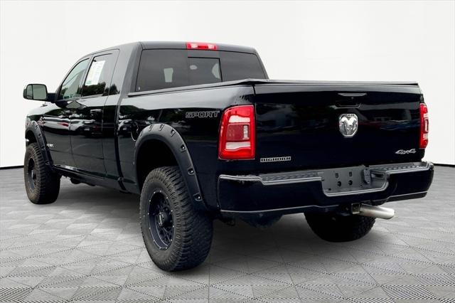 2021 RAM 3500 Big Horn Mega Cab 4x4 64 Box