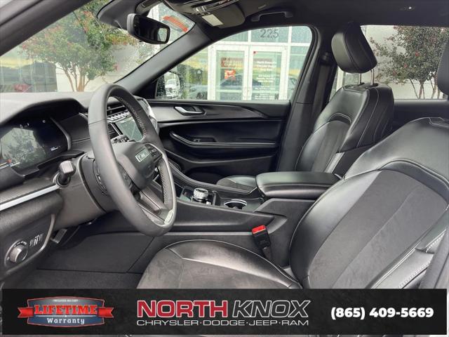 2024 Jeep Grand Cherokee L Altitude 4x4