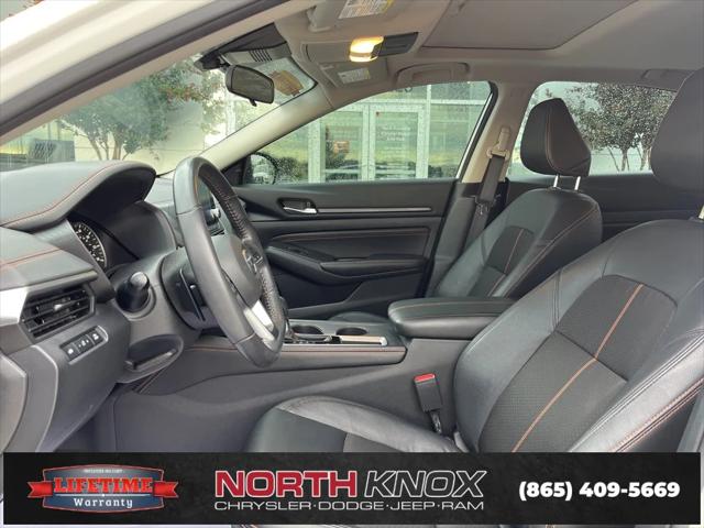 2022 Nissan Altima SR FWD