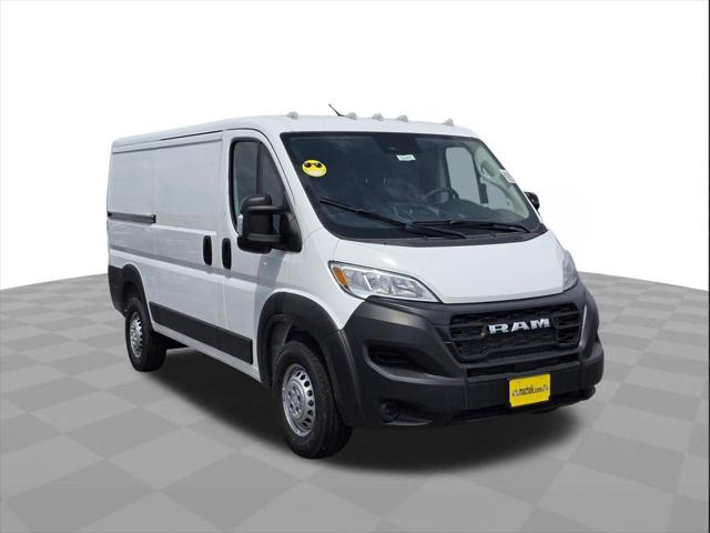 2025 RAM Ram ProMaster RAM PROMASTER 1500 TRADESMAN CARGO VAN LOW ROOF 136 WB