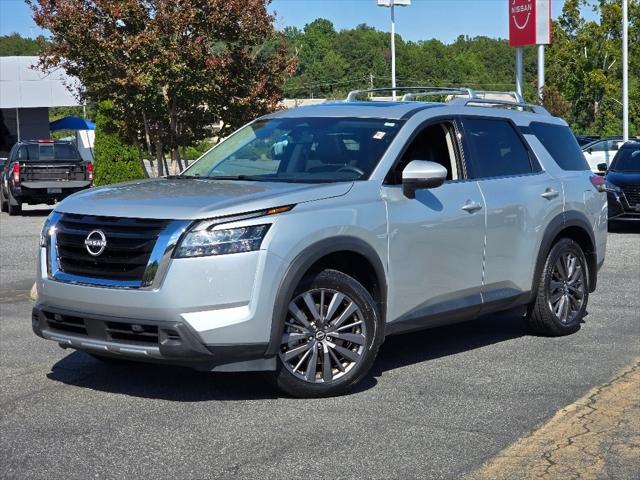 2024 Nissan Pathfinder SL FWD