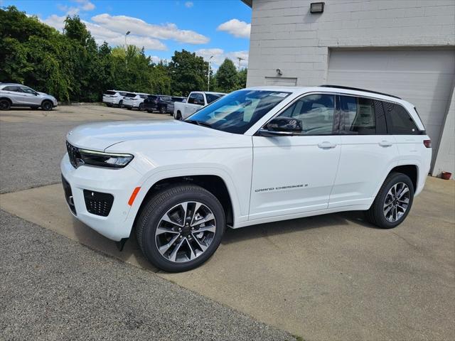 2025 Jeep Grand Cherokee GRAND CHEROKEE OVERLAND 4X4