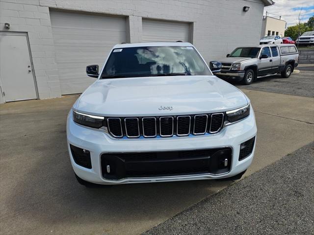 2025 Jeep Grand Cherokee GRAND CHEROKEE OVERLAND 4X4