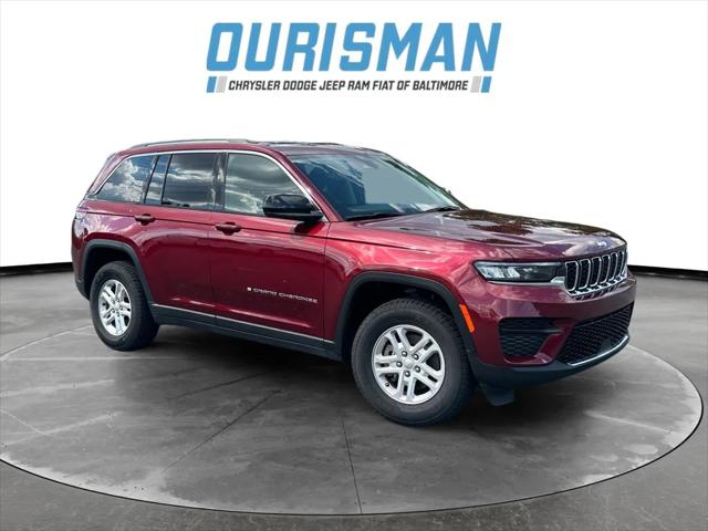 2023 Jeep Grand Cherokee Laredo 4x4