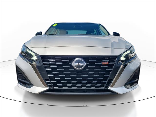 2023 Nissan Altima SR FWD 2023 Nissan Altima SR FWD