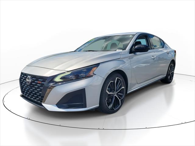 2023 Nissan Altima SR FWD 2023 Nissan Altima SR FWD