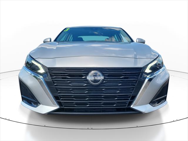 2023 Nissan Altima SV FWD