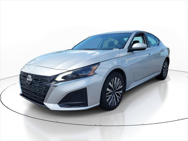 2023 Nissan Altima SV FWD