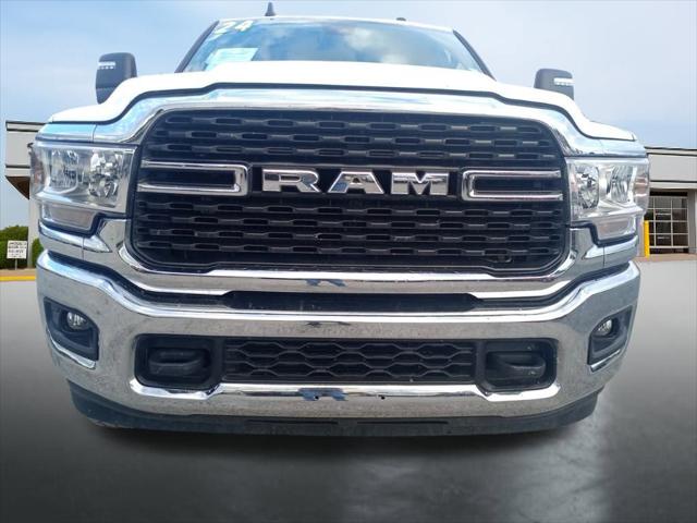 2024 RAM 2500 Big Horn Crew Cab 4x4 64 Box 2024 RAM 2500 Big Horn Crew Cab 4x4 64 Box