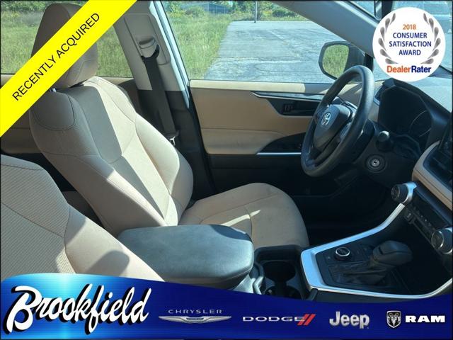 2019 Toyota RAV4 Hybrid LE
