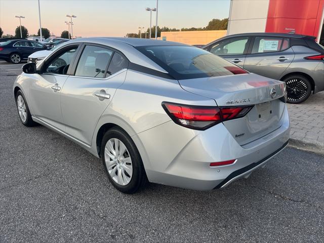 2023 Nissan Sentra S Xtronic CVT