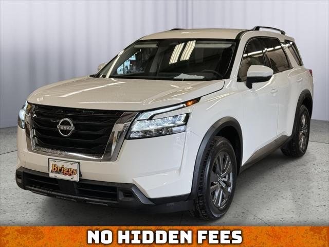 2022 Nissan Pathfinder SV 2WD 2022 Nissan Pathfinder SV 2WD