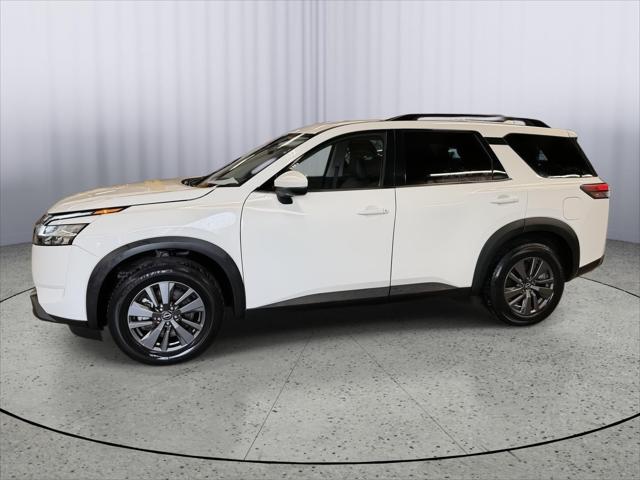 2022 Nissan Pathfinder SV 2WD