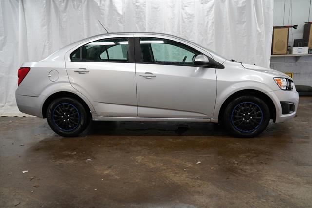 2015 Chevrolet Sonic LS Auto