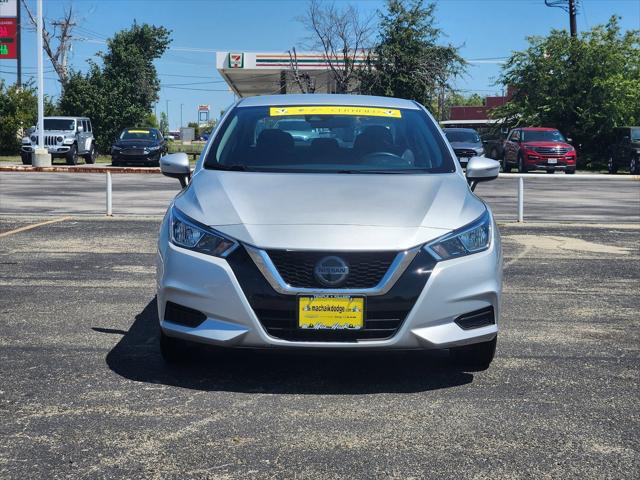 2021 Nissan Versa SV Xtronic CVT