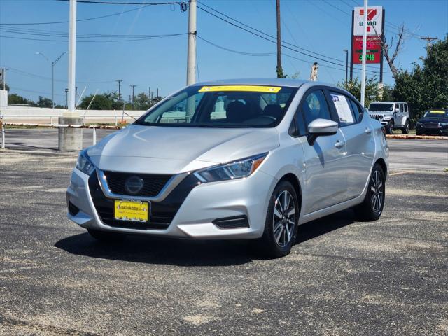 2021 Nissan Versa SV Xtronic CVT